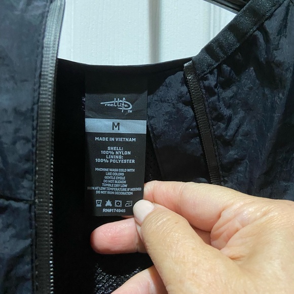 Women’s Mesh Lined Hooded Windbreaker, Black, size Medium - NWOT - Picture 7 of 8